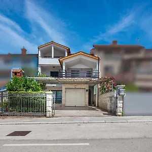 Apartament Palma, Pula