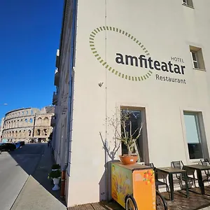 3* Szálloda Amfiteatar