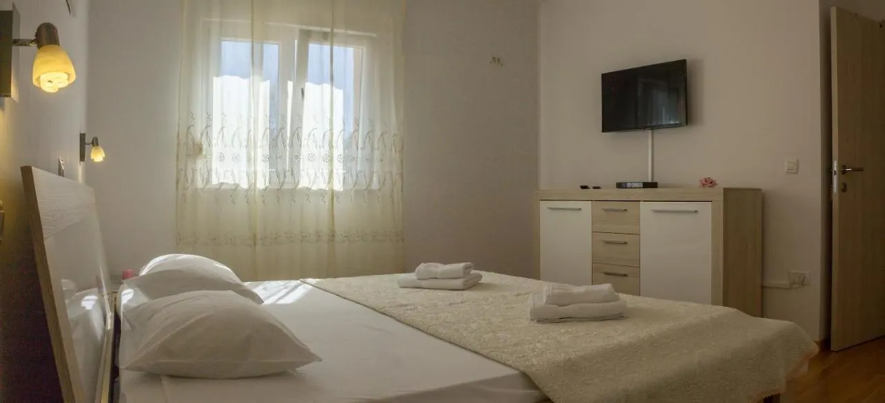 App Krase Apartment Pula Croatia